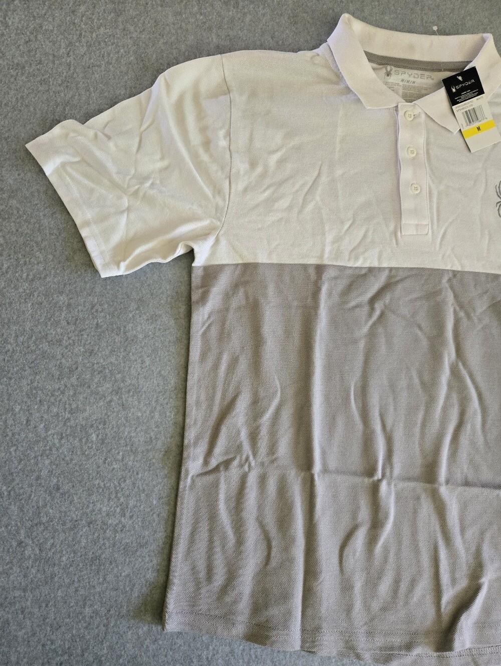 Men's Spyder Gray White Short Sleeve Polo Shirt NWT Size M - Picture 2 of 11